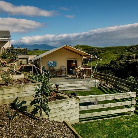 Country Retreat Glamping Hotel New Plymouth Bagian luar foto