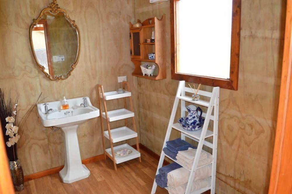 Country Retreat Glamping Hotel New Plymouth Bagian luar foto